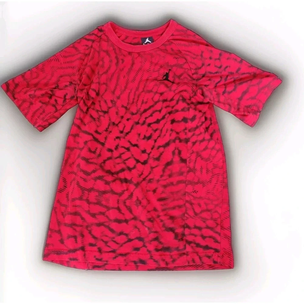 Nike Air Jordan Elephant Print Red T Shirt Mens Sz‎ Small Jumpman Drifit Active